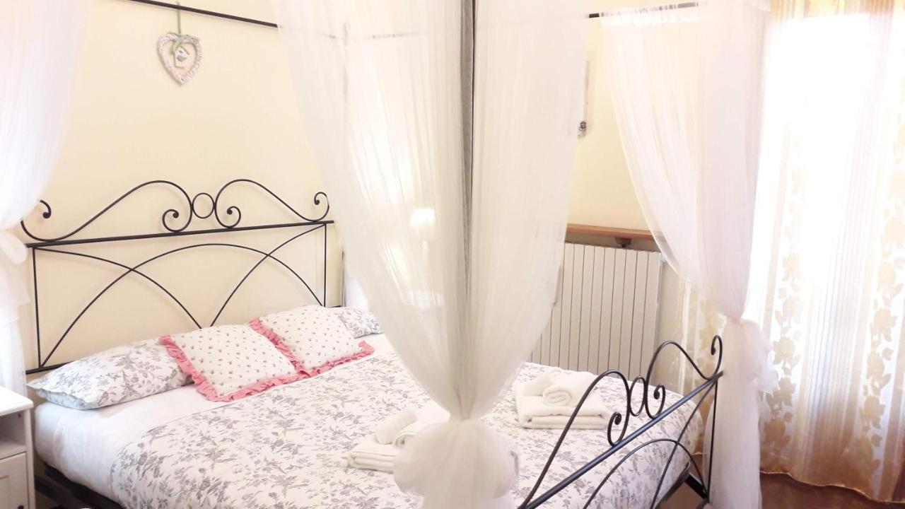 B&B Le Mi' Cocche 卡潘诺里 外观 照片