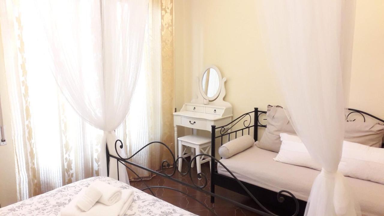 B&B Le Mi' Cocche 卡潘诺里 外观 照片